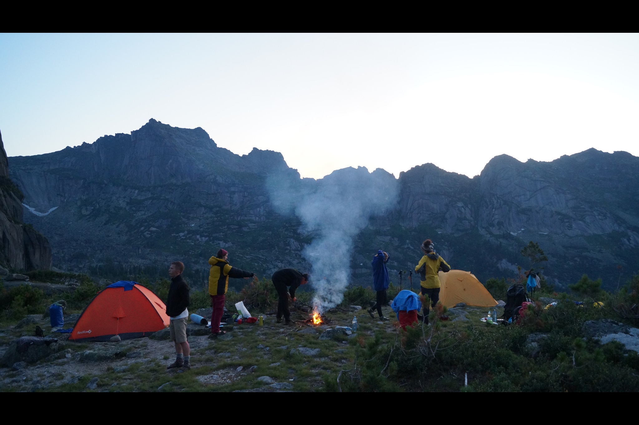Бивуак на озере Горных Духов